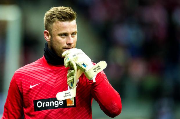 Artur Boruc wades into explosive row between Legia Warsaw and fans over Celtic farewell game prices