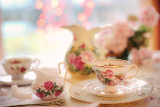 Best spots for afternoon tea on the Isle of Wight according to Google Reviews (Canva)