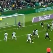 Oh Hyeon-gyu scores the winner against Hibs